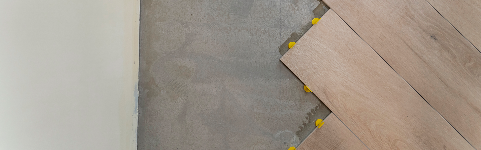 Pose de parquet flottant à Carquefou par ART DES COULEURS